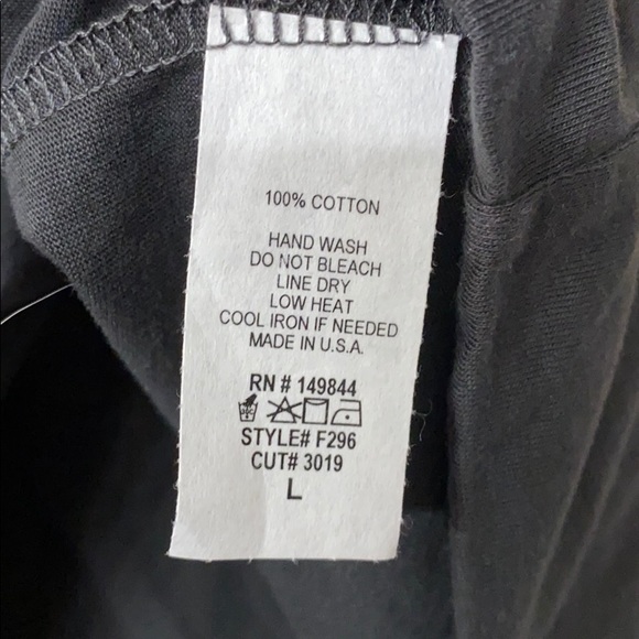 Soft long sleeved tee! New without tag! - Picture 3 of 4